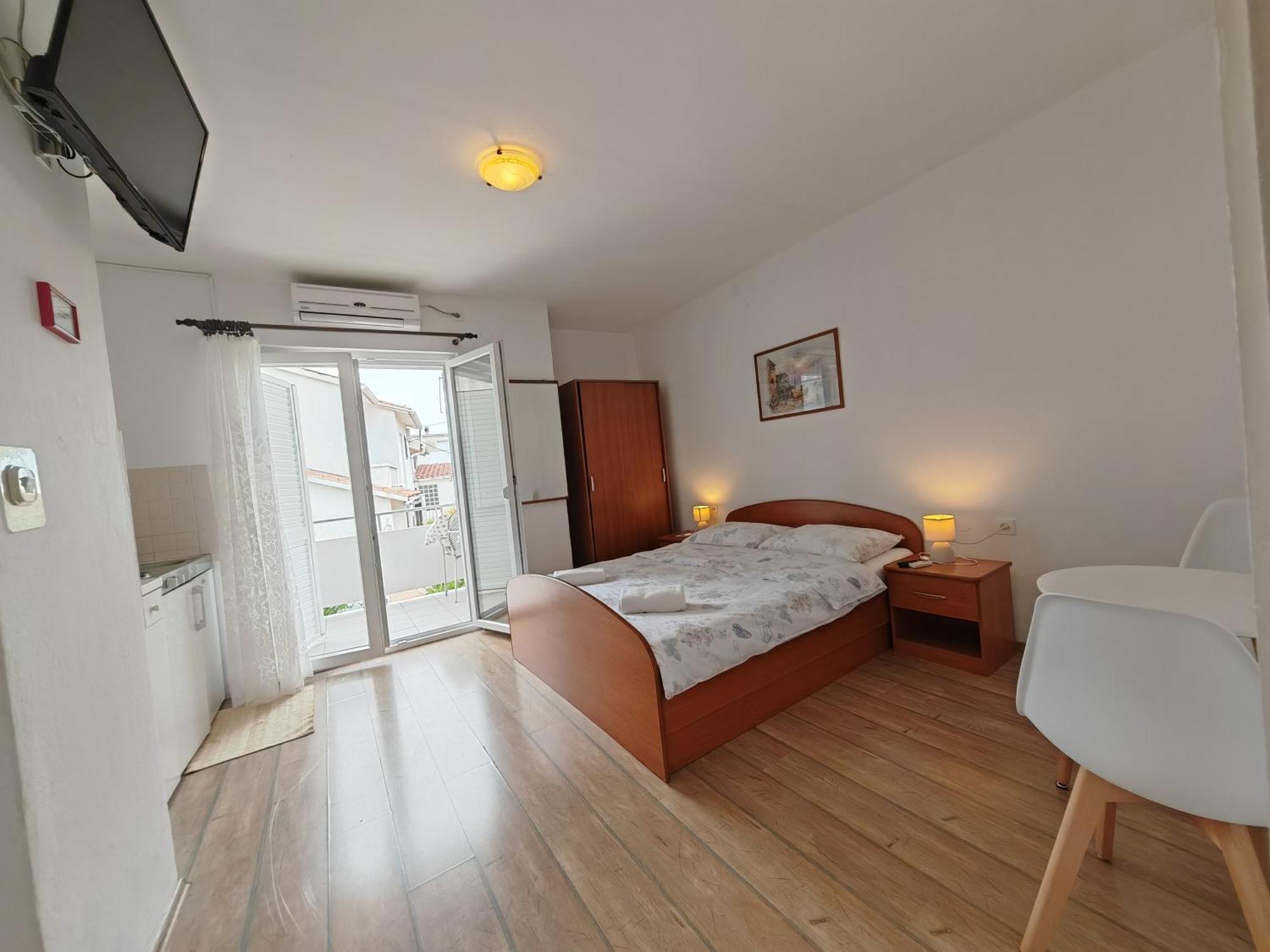 Apartments & Rooms Samohod Vodice Luaran gambar